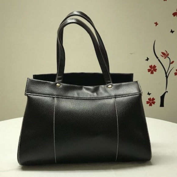 Kate Spade purse - Picture 2 of 6